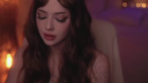 Snapshot of ex_angel chatting on 12.11.24 Alyson online show from 12.11.24