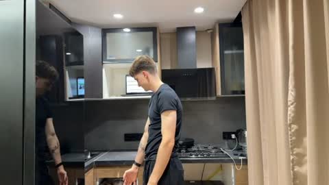 exclusiveflexboy online show from 07.06.26