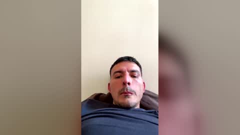 Snapshot of exitoalejo88 chatting on 03.15.26 exitoalejo88 online show from 03.15.26