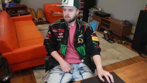 Snapshot of exjockstud chatting on 12.15.25 exjockstud online show from 12.15.25