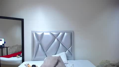 Snapshot of exotic_karmella chatting on 02.04.25 exotic_karmella online show from 02.04.25