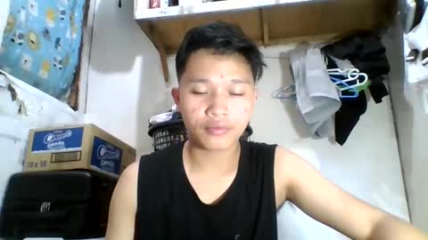 Snapshot of exotichugecock chatting on 12.24.24 Jan online show from 12.24.24