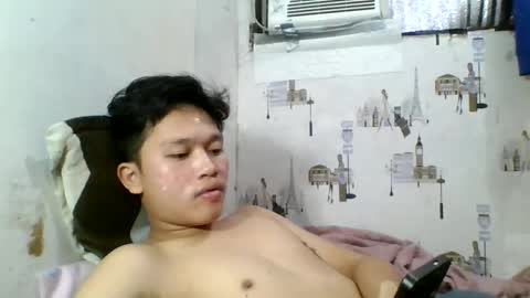 Snapshot of exotichugecock chatting on 01.16.25 Jan online show from 01.16.25