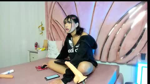 Velvet  online show from 02.25.26