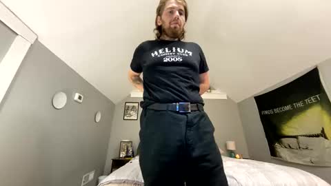 Snapshot of explosive_andyy chatting on 10.21.25 Explosivee andyy online show from 10.21.25