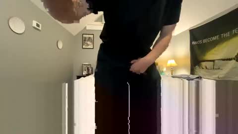 Snapshot of explosive_andyy chatting on 10.24.25 Explosivee andyy online show from 10.24.25