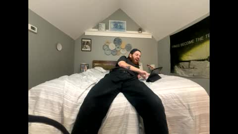 Snapshot of explosive_andyy chatting on 11.02.25 Explosivee andyy online show from 11.02.25