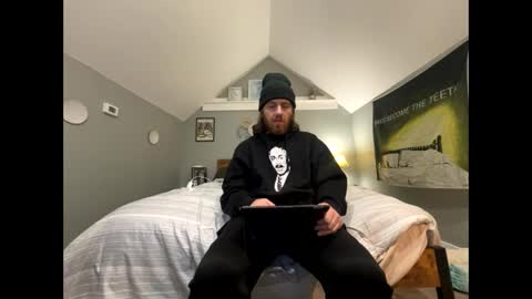 Snapshot of explosive_andyy chatting on 11.11.25 Explosivee andyy online show from 11.11.25