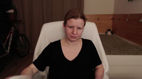 Crystal online show from 12.04.24