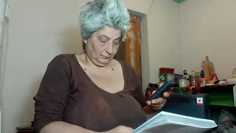 Snapshot of exquisitemature chatting on 01.27.25 ExquisiteMature online show from 01.27.25