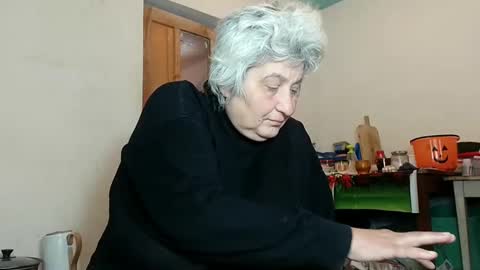 Snapshot of exquisitemature chatting on 02.19.25 ExquisiteMature online show from 02.19.25