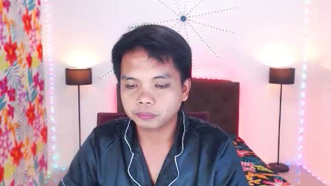 Snapshot of extraservice69menx chatting on 02.19.26 JOHNDAVE online show from 02.19.26