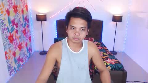 Snapshot of extraservice69menx chatting on 02.24.26 JOHNDAVE online show from 02.24.26