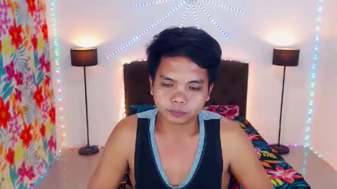 Snapshot of extraservice69menx chatting on 02.26.26 JOHNDAVE online show from 02.26.26