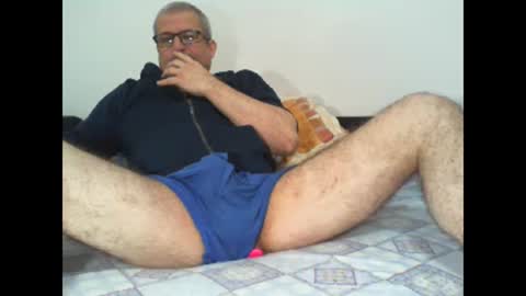 Snapshot of eyes12 chatting on 02.02.26 GEORGE online show from 02.02.26