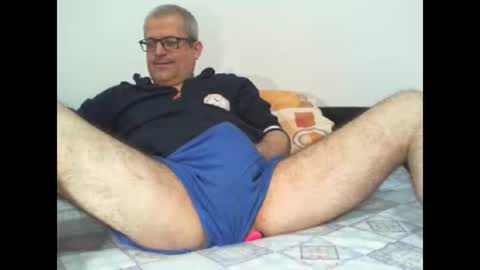 Snapshot of eyes12 chatting on 02.03.26 GEORGE online show from 02.03.26