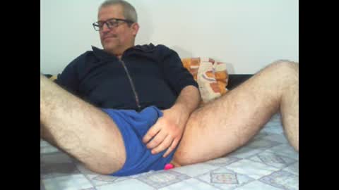 Snapshot of eyes12 chatting on 02.05.26 GEORGE online show from 02.05.26