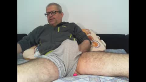 Snapshot of eyes12 chatting on 02.26.26 GEORGE online show from 02.26.26