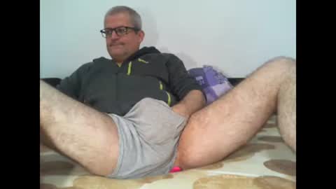 Snapshot of eyes12 chatting on 03.02.26 GEORGE online show from 03.02.26