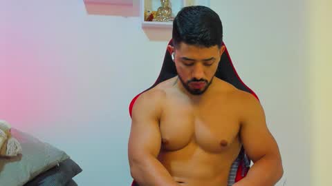 Snapshot of ezzio_scolaro chatting on 09.09.25 Ezzio Scolaro online show from 09.09.25