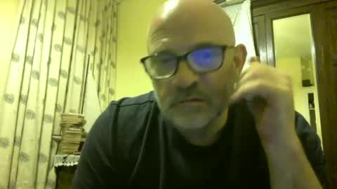 Snapshot of f1zzeek chatting on 06.30.26 f1zzeek online show from 06.30.26