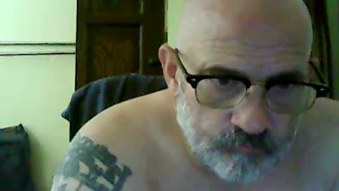 Snapshot of f1zzeek chatting on 07.24.26 f1zzeek online show from 07.24.26