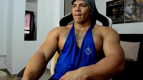 Snapshot of fabian_arango chatting on 04.23.26 Fabian arango online show from 04.23.26