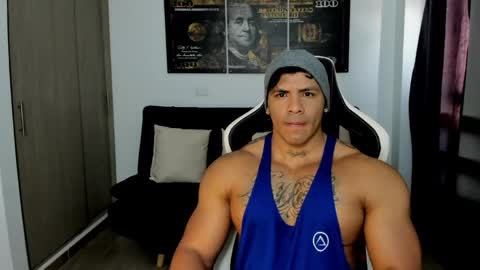 Snapshot of fabian_arango chatting on 04.25.26 Fabian arango online show from 04.25.26