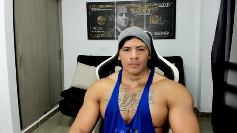 Snapshot of fabian_arango chatting on 05.17.26 Fabian arango online show from 05.17.26