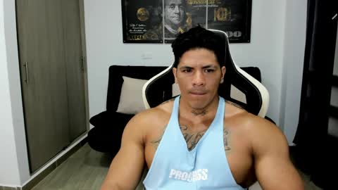 Snapshot of fabian_arango chatting on 05.23.26 Fabian arango online show from 05.23.26
