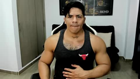 Snapshot of fabian_arango chatting on 05.31.26 Fabian arango online show from 05.31.26