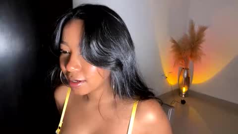 Thianna online show from 02.11.26