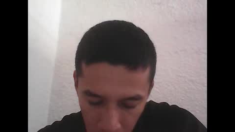 Snapshot of fabiar11 chatting on 05.26.26 R online show from 05.26.26