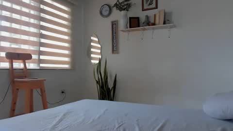 -  A N D E R online show from 09.11.25