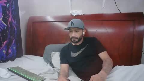 Snapshot of faded805 chatting on 12.16.24 Mark online show from 12.16.24