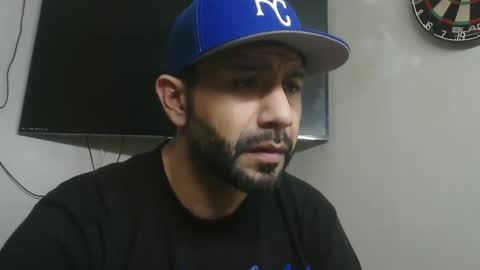 Snapshot of faded805 chatting on 12.27.24 Mark online show from 12.27.24