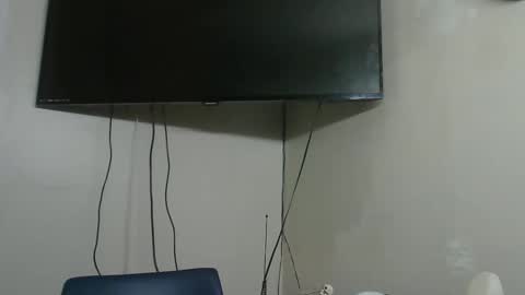 Snapshot of faded805 chatting on 02.08.25 Mark online show from 02.08.25