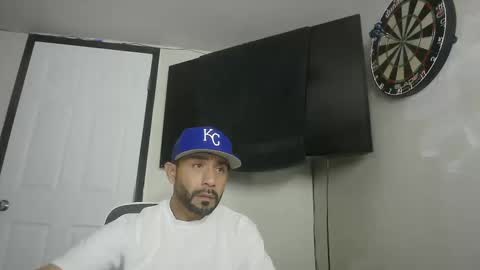 Snapshot of faded805 chatting on 10.20.25 Mark online show from 10.20.25