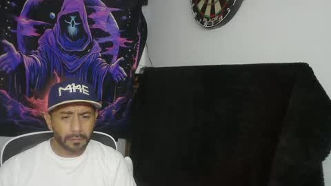 Snapshot of faded805 chatting on 07.23.26 Mark online show from 07.23.26