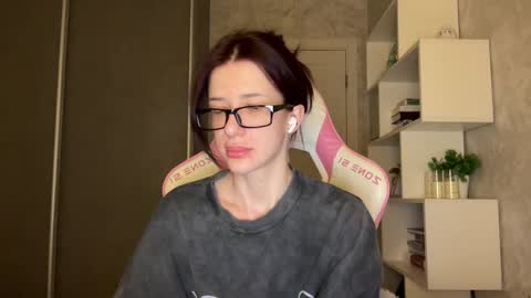 Bloom  online show from 02.20.26