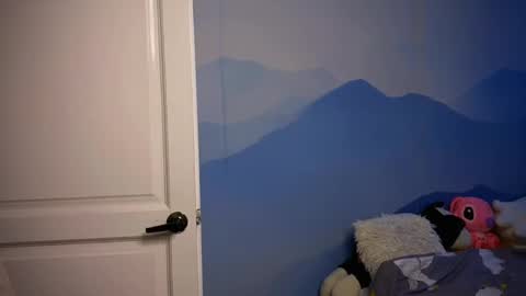 Ilona online show from 12.16.25