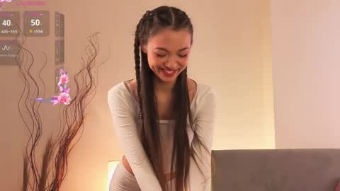 My name is Milisa  online show from 04.19.26