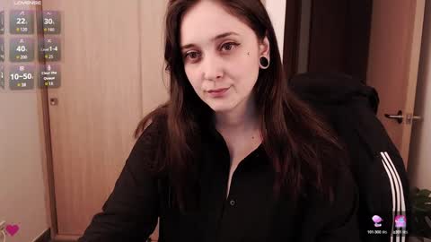 Snapshot of fallenag__ chatting on 02.06.25 OF fallenag 1 online show from 02.06.25