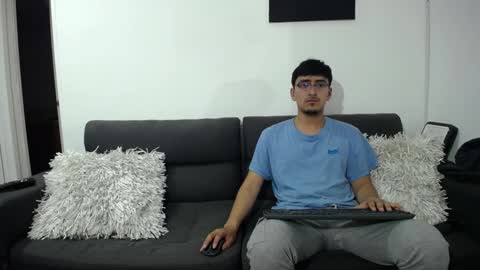 FallGays online show from 12.31.24