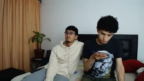 FallGays online show from 12.22.25