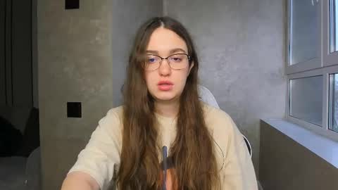 Snapshot of fancy_bunny chatting on 01.28.25 fancy bunny online show from 01.28.25