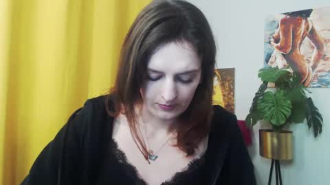 Nadine online show from 12.10.24