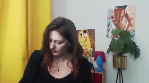 Nadine online show from 01.13.25