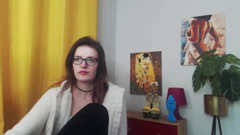 Nadine online show from 01.24.25