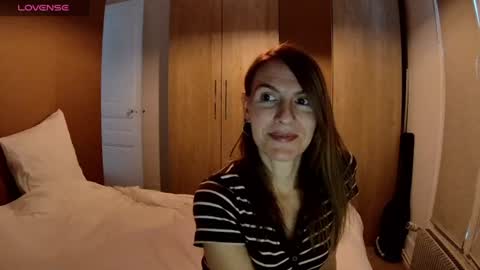 Snapshot of fanny_posy chatting on 06.30.26 Fanny online show from 06.30.26